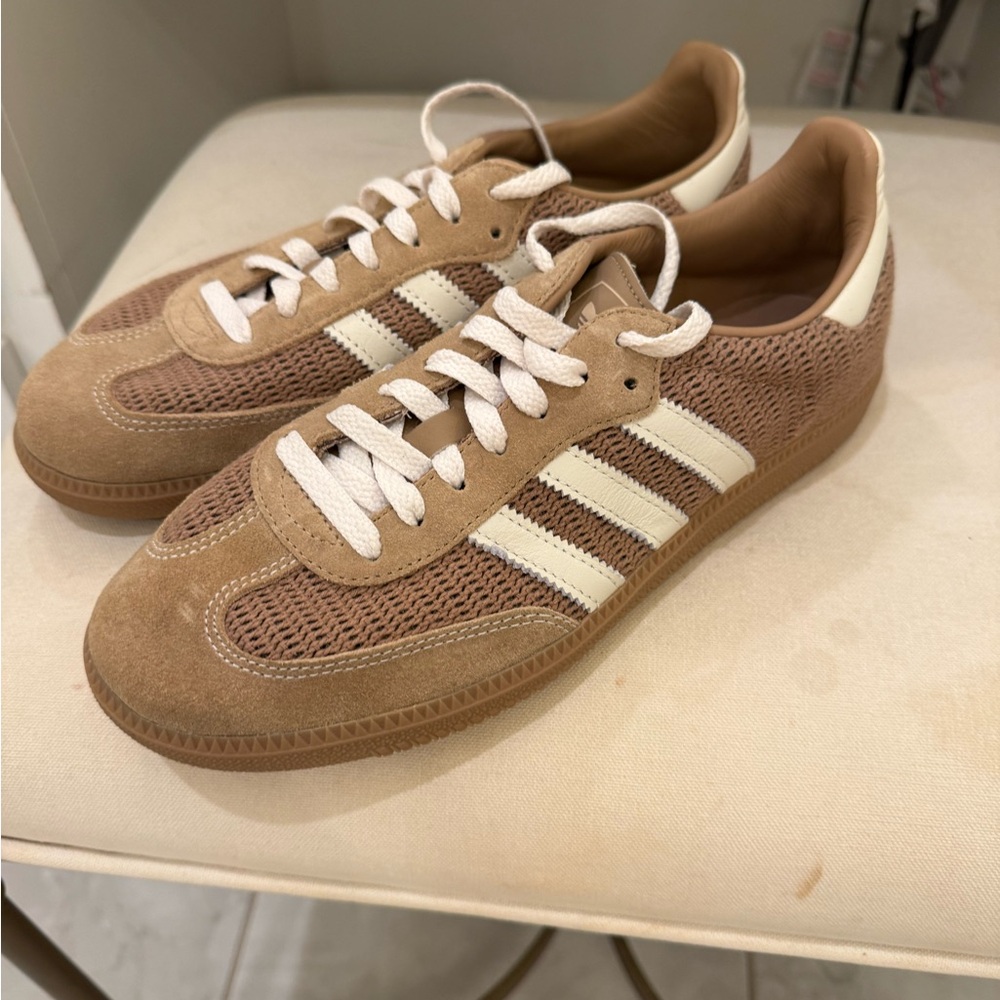 Adidas Samba OG Lace up Sneakers size US 8